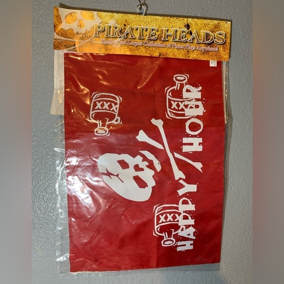 Flappin Flags: Happy Hour 2 sided Red/White Skull Water Resistant Flag - Picture 1 of 7